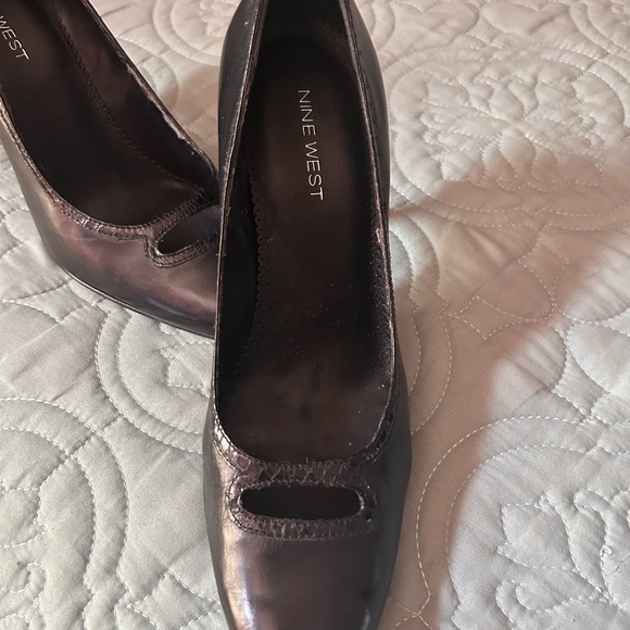 Nine West Black Stilettos. - Picture 1 of 4